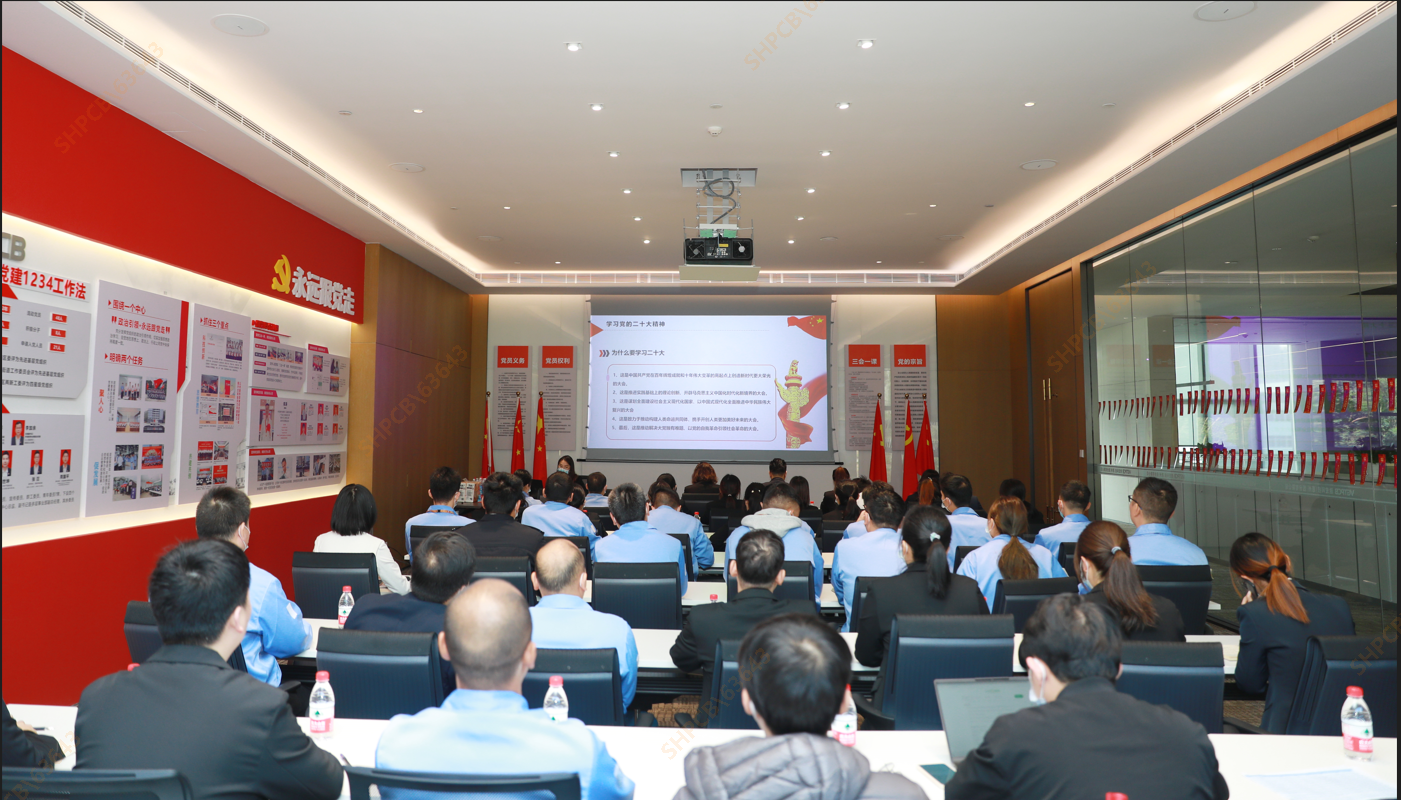 九五至尊VI科技结合卓凡律师事务所发展宪法宣传周进建活动